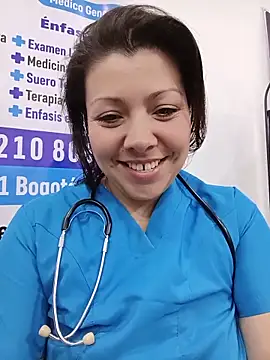 Snapshot of SARA_21- chatting on 05-16-26, 01:10 SARA 21- online show from 05-16-26, 01:10