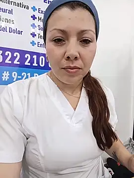 Snapshot of SARA_21- chatting on 05-11-26, 04:15 SARA 21- online show from 05-11-26, 04:15