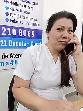 Snapshot of SARA_21- chatting on 05-12-26, 12:55 SARA 21- online show from 05-12-26, 12:55