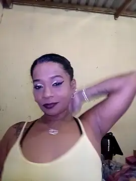 Snapshot of MissyLoveCreator chatting on 04-25-26, 10:18 MissyLoveCreator online show from 04-25-26, 10:18