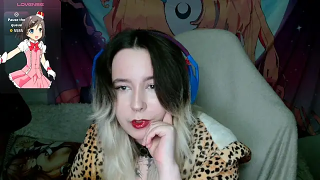 mirabite  online show from 04-13-26, 07:34