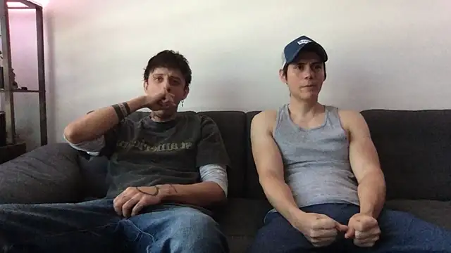 Snapshot of Chrixtopherobin chatting on 04-30-26, 04:03 Chrixtopherobin online show from 04-30-26, 04:03