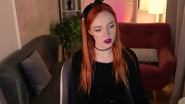Snapshot of ZlataSaar chatting on 07-16-26, 02:58 ZlataSaar online show from 07-16-26, 02:58