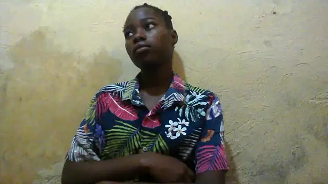 Snapshot of Rerpuss1 chatting on 06-28-26, 06:09 Rerpuss1 online show from 06-28-26, 06:09