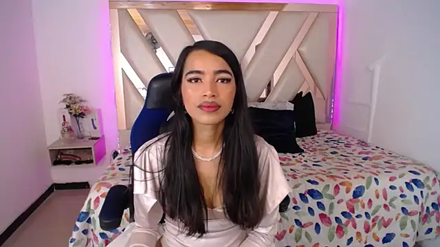 Snapshot of Miaa_ferrari1 chatting on 06-04-26, 11:48 Miaa ferrari1 online show from 06-04-26, 11:48