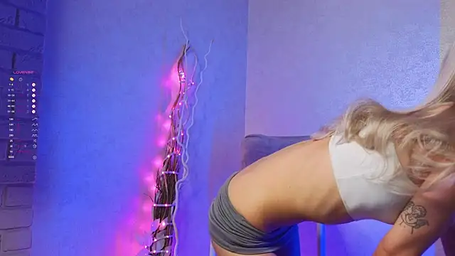 LuxuryBarbie online show from 05-30-26, 07:08