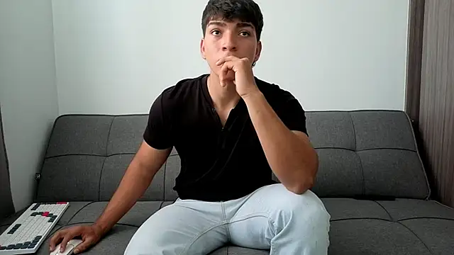 Snapshot of James_silva1 chatting on 04-22-26, 04:36 James silva1 online show from 04-22-26, 04:36