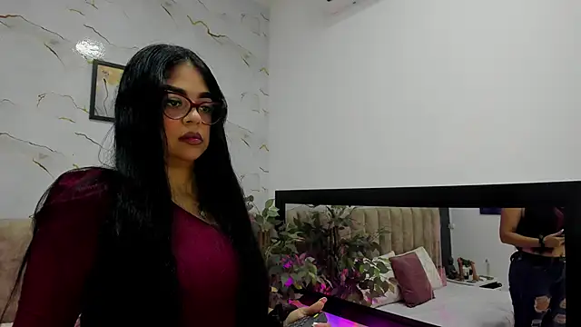 Snapshot of Candicewayne chatting on 05-22-26, 11:52 Candicewayne online show from 05-22-26, 11:52
