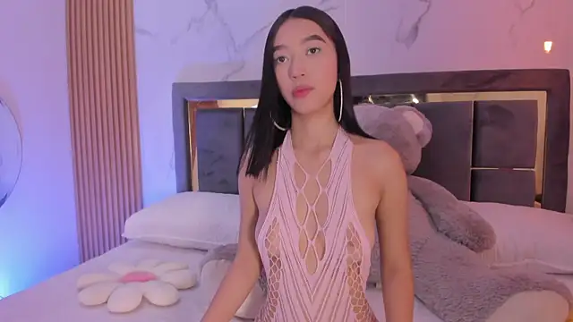 Iam Milly  online show from 04-27-26, 10:08