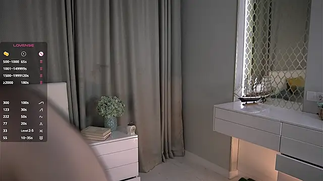 Snapshot of TracieArrocha chatting on 06-20-26, 06:24 TracieArrocha online show from 06-20-26, 06:24