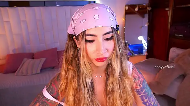 abbymodell1 online show from 07-05-26, 09:32