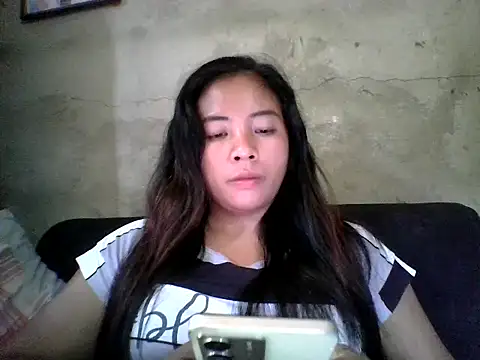 Snapshot of pinayysimple chatting on 04-28-26, 03:00 pinayysimple online show from 04-28-26, 03:00