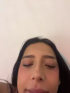 Snapshot of milakitti chatting on 05-14-26, 07:55 milakitti online show from 05-14-26, 07:55