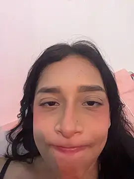 Snapshot of milakitti chatting on 05-06-26, 12:58 milakitti online show from 05-06-26, 12:58