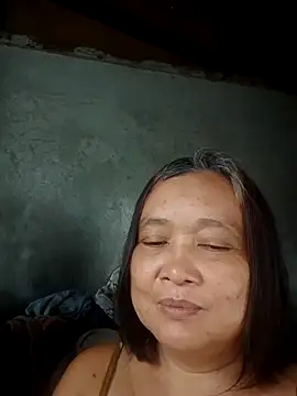 jeanyummytits online show from 05-21-26, 11:13