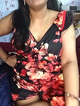 Snapshot of Mayuri-hot chatting on 04-18-26, 02:08 Mayuri-hot online show from 04-18-26, 02:08