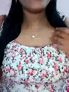 Snapshot of Mayuri-hot chatting on 06-24-26, 05:55 Mayuri-hot online show from 06-24-26, 05:55