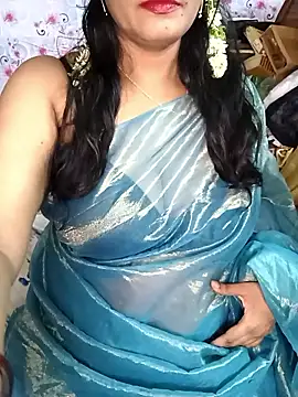 Snapshot of Mayuri-hot chatting on 05-08-26, 05:17 Mayuri-hot online show from 05-08-26, 05:17
