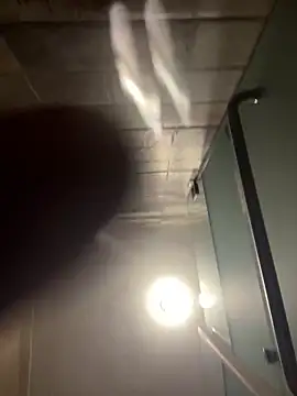 Snapshot of oscarjavi1997 chatting on 04-13-26, 05:44 oscarjavi1997 online show from 04-13-26, 05:44