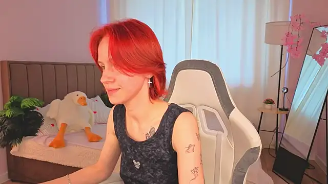 Milena Milyan online show from 07-18-26, 01:25