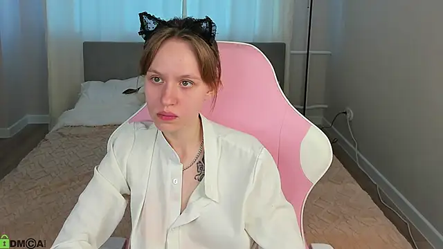 Snapshot of Milena_Milyan chatting on 04-29-26, 01:10 Milena Milyan online show from 04-29-26, 01:10