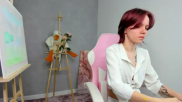 Snapshot of Milena_Milyan chatting on 05-25-26, 08:02 Milena Milyan online show from 05-25-26, 08:02