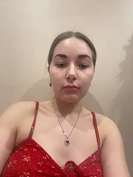 Doris2222 online show from 04-15-26, 06:12