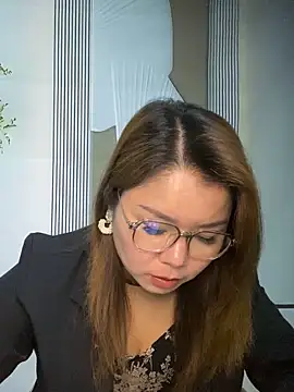 nide-yuebao online show from 04-20-26, 02:36