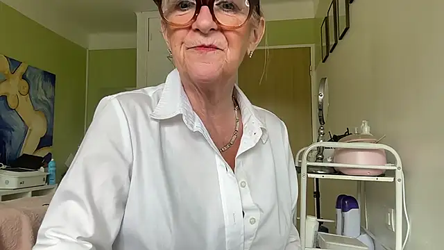 NaughtyMonicaUK online show from 05-16-26, 07:29