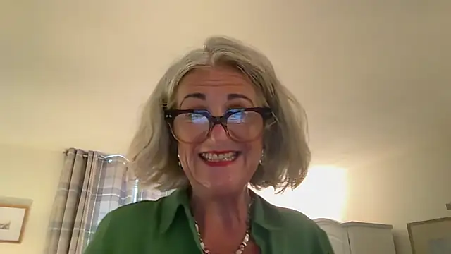 NaughtyMonicaUK online show from 04-29-26, 06:28
