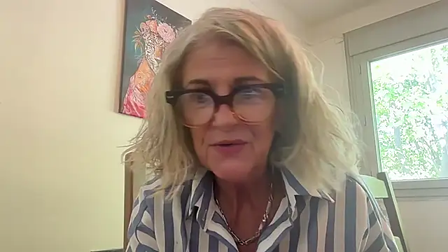 NaughtyMonicaUK online show from 05-10-26, 07:34