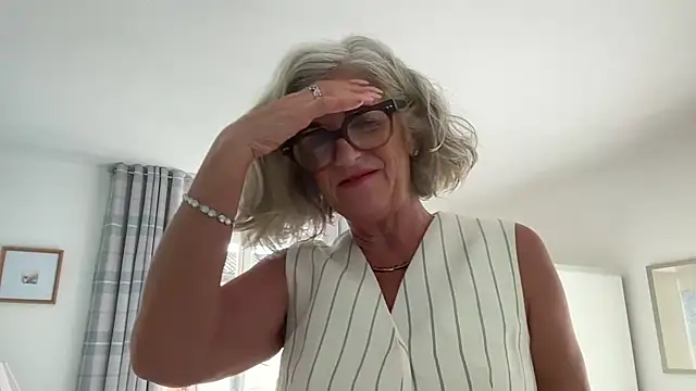 NaughtyMonicaUK online show from 04-23-26, 05:03