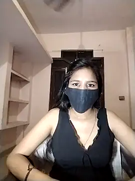 Snapshot of Malikaaa_V chatting on 05-19-26, 09:27 Malikaaa V online show from 05-19-26, 09:27