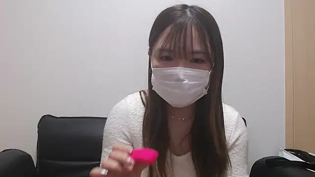 MOKAchann online show from 04-17-26, 06:27