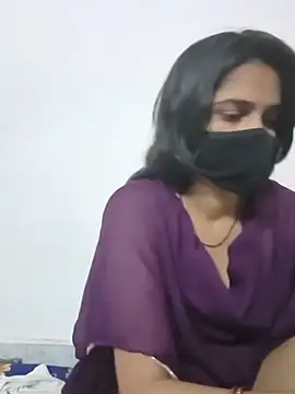 Snapshot of sexy_bhabhii chatting on 06-24-26, 08:50 sexy bhabhii online show from 06-24-26, 08:50
