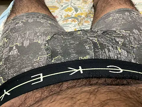 smalldick1202 online show from 04-16-26, 07:20