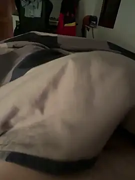 Snapshot of taladrocanario chatting on 04-15-26, 12:27 taladrocanario online show from 04-15-26, 12:27