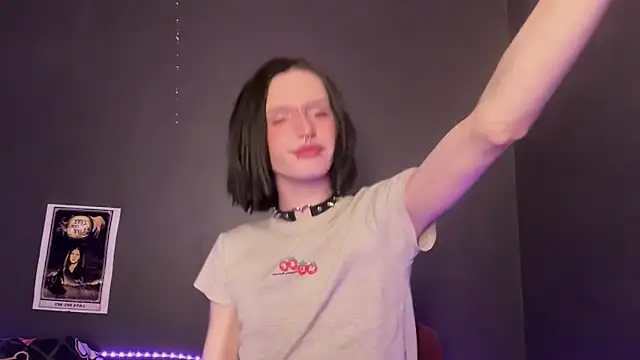 Niky Long online show from 04-28-26, 02:38