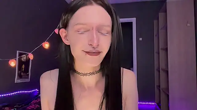 Niky Long online show from 05-04-26, 08:06
