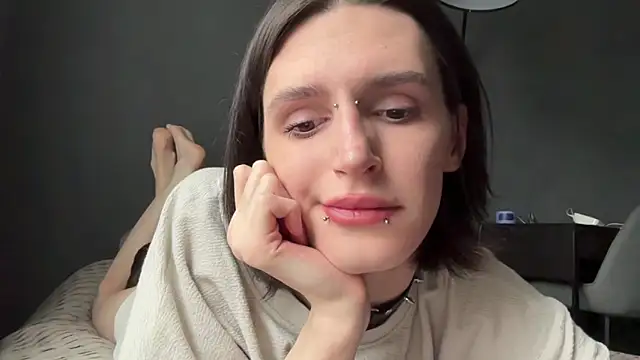Niky Long online show from 05-30-26, 01:06
