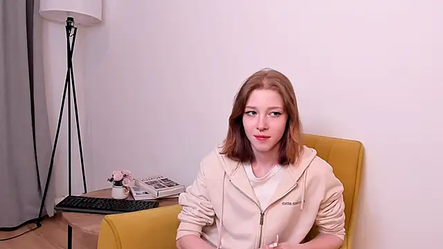 NikkiAntu online show from 04-13-26, 02:10