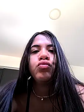 EmmaRhode online show from 04-12-26, 06:44