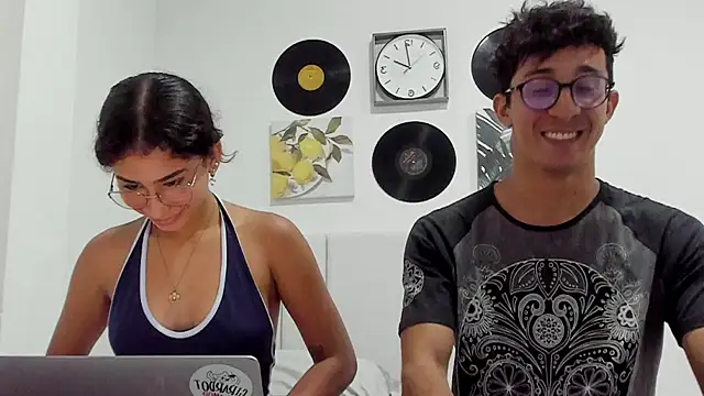 alanandtifany online show from 06-09-26, 07:04