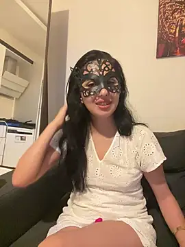 Meryy34 online show from 07-13-26, 05:45