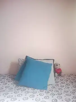 tinny emiily online show from 04-22-26, 01:29