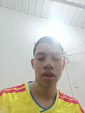 curious straight guy online show from 07-07-26, 01:14