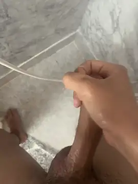 Snapshot of booolldd chatting on 04-14-26, 09:31 booolldd online show from 04-14-26, 09:31