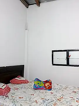 Snapshot of LuluDream chatting on 04-30-26, 11:17 LuluDream online show from 04-30-26, 11:17