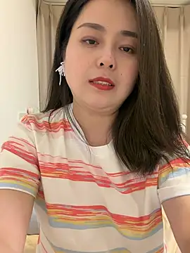 Snapshot of orangeoneday chatting on 06-19-26, 02:12 orangeoneday online show from 06-19-26, 02:12