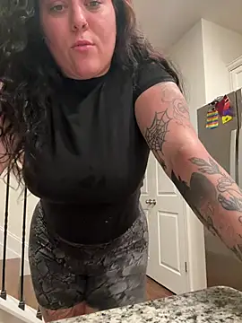 kittyykat767 online show from 06-26-26, 03:45